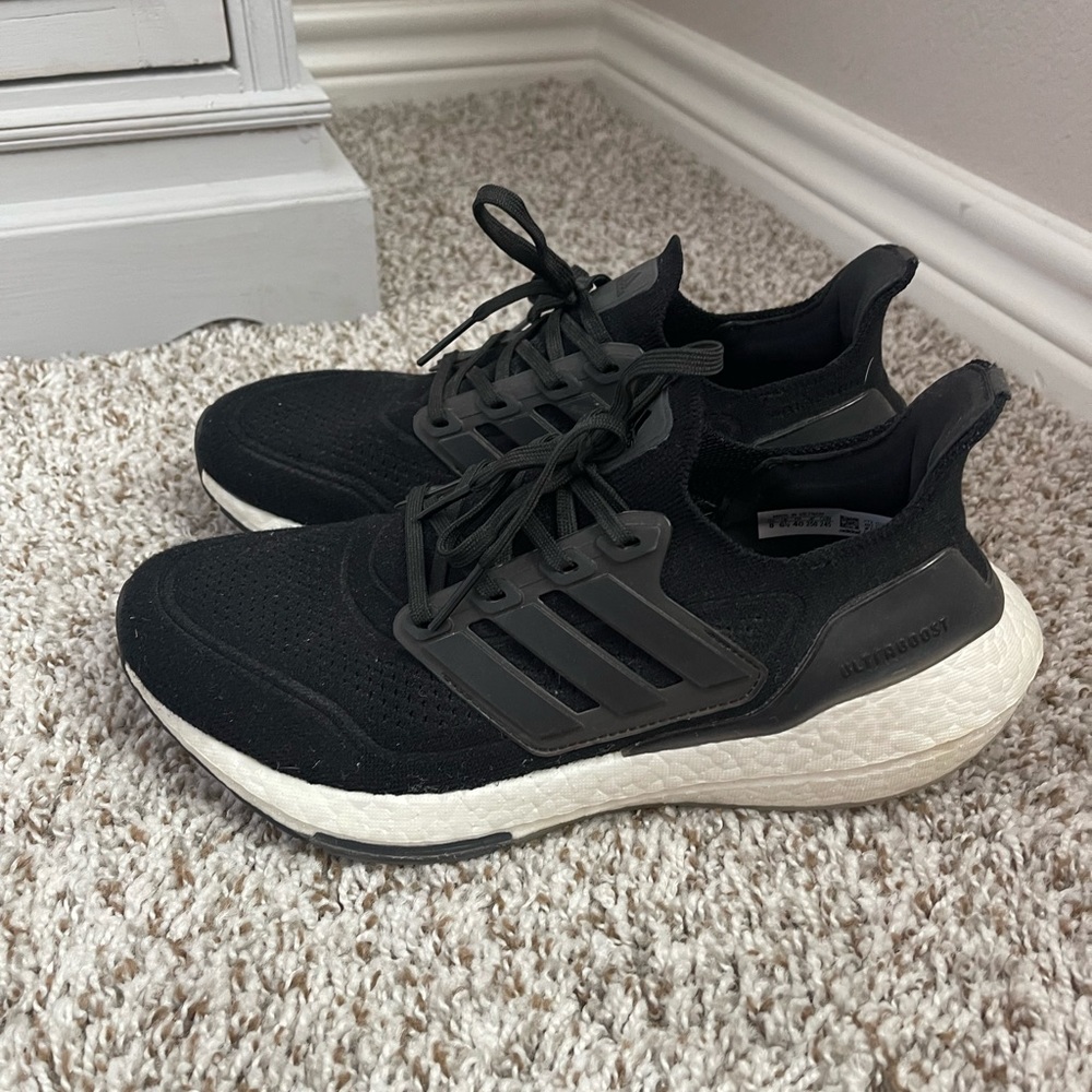 Womens Adidas Ultraboost 21